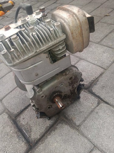 Briggs stratton engine - 5, hp