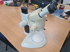 Microscopio Leica MZ6 con