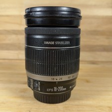 Canon EF-S 18-200mm IS