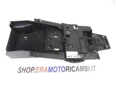 PARAFANGO POSTERIORE INTERNO SOTTO SELLA VANO BATTERIA APRILIA SHIVER 750 2010