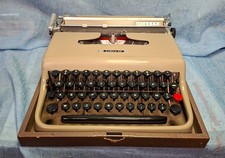 Macchina Da Scrivere Olivetti