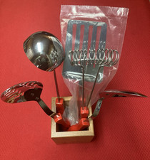 Scatola aperta Cutco 5 pezzi Set di Utensili da Cucina, Manici Rossi con Porta Rovere 1 NUOVO