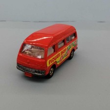 TOMY NISSAN CARAVAN NEGOZIO DI