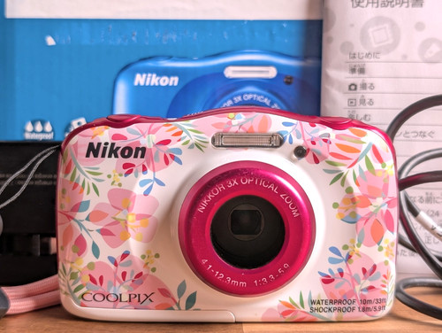 Ecc nikon coolpix - ecc,
