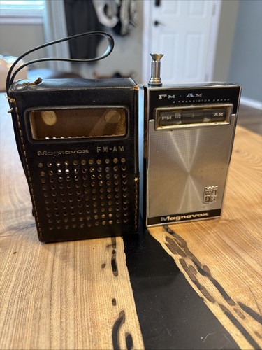 Radio epoca 1965 magnavox - radio,