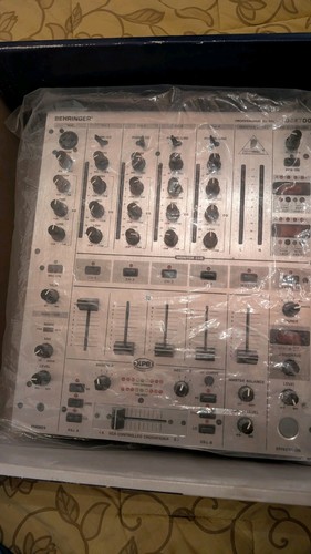 Behringer djx700 pro mixer - behringer, 5