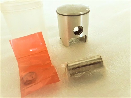 Piston racing mono - piston,