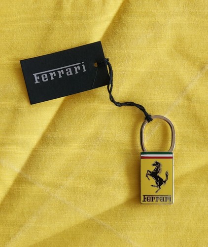 Portachiavi ferrari smaltato - portachiavi,