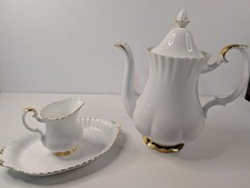 Royal Albert VAL D'OR