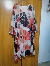 Vestito elegante, firmato Luisa Viola.MAI utilizzato.Vendo per errore taglia