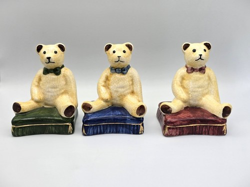 Vintage staffordshire teddy - staffordshire,