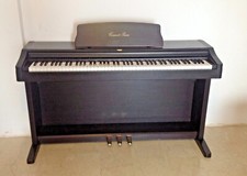  pianoforte  Korg -  EC320 concert piano