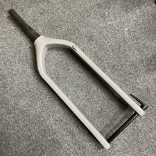 Devinci Minus Carbon Fat Fork