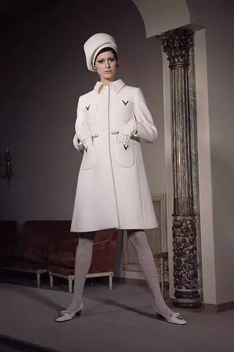 Valentino white wool coat 1968 - valentino,