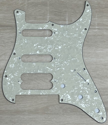 For fits fender - fits, player