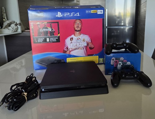 Ps4 pro 1tb - nuova, piu'
