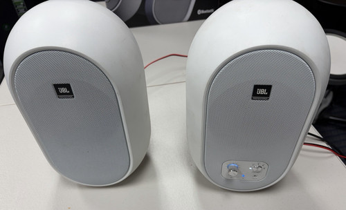 Jbl one series 104 monitor - 104,