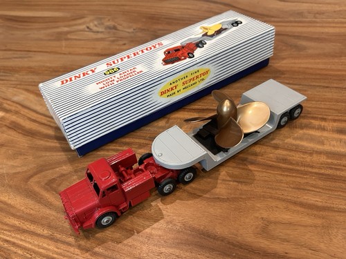 Dinky super toys 986 mighty - super,