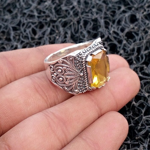 Anello uomo pietra preziosa