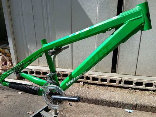 Scott voltage 0 - scott, -0