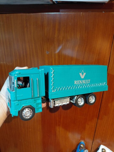 Camion tir furgone renault - furgone,