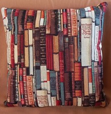 Cuscino decorativo libri - , fatto