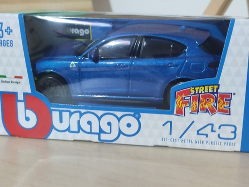 Stelvio alfa romeo burago - alfa,
