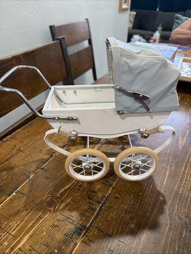 Passeggino carrozzina bambola