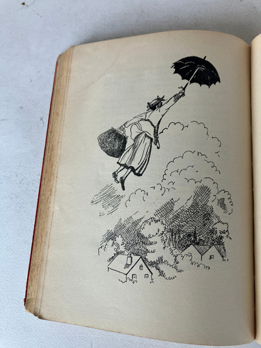 Mary poppins illustrato da - :,