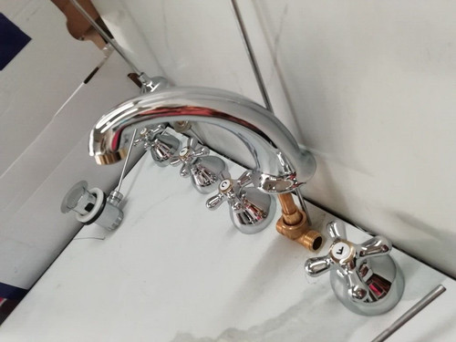Coppia batteria lavabo - coppia, +