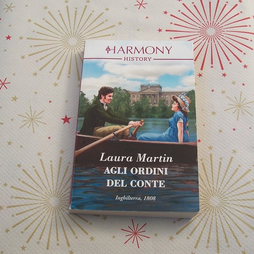 Agli ordini del - -, laura