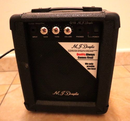 Amplificatore douglas - m.,