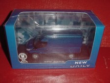 IVECO DAILY BLEU 1/43 ELIGOR