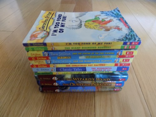 Harcover paperback lot - lot, 11