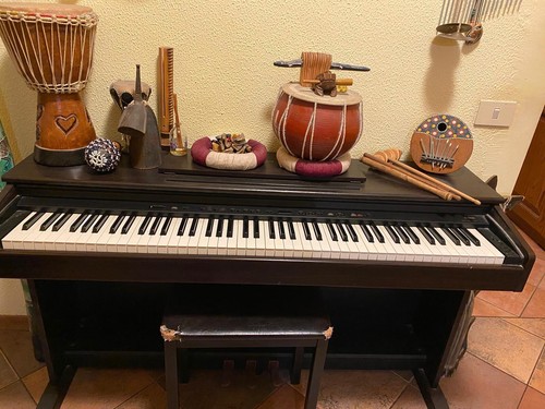 Digital piano yamaha - piano, 101