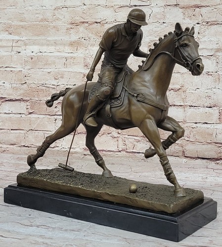 Statua polo bronzo con - di,