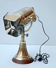 Lampada ricerca tavolo - di, da