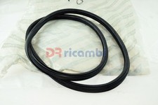 RUBBER PROFILE GASKET RIGHT