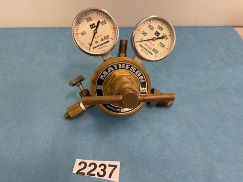 Regolatore bombola gas