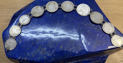 Collana antica con monete - , rare
