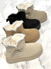 Stivaletti medi e dettagli