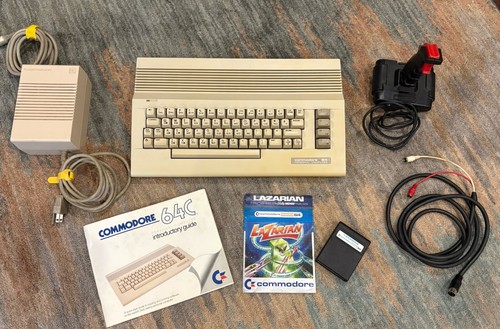 Commodore 64c computer - commodore,