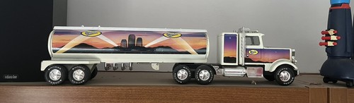 Camion cisterna nylint - cisterna,