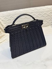 Borsa FENDI Peekaboo ISeeU