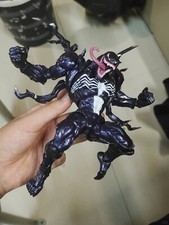 NUOVO Venom vs Spider-Man