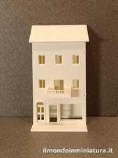 Casa per fondale plastico H0