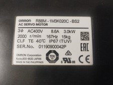 OMRON  R88M-1M3K020C -BS2 AC SERVO MOTOR