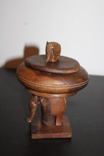 Scatola in Legno Intarsiata con Elefanti