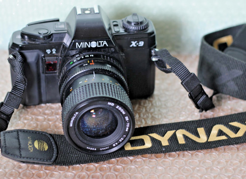 Minolta testata con - minolta, x9