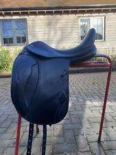 Sella dressage 17" nera